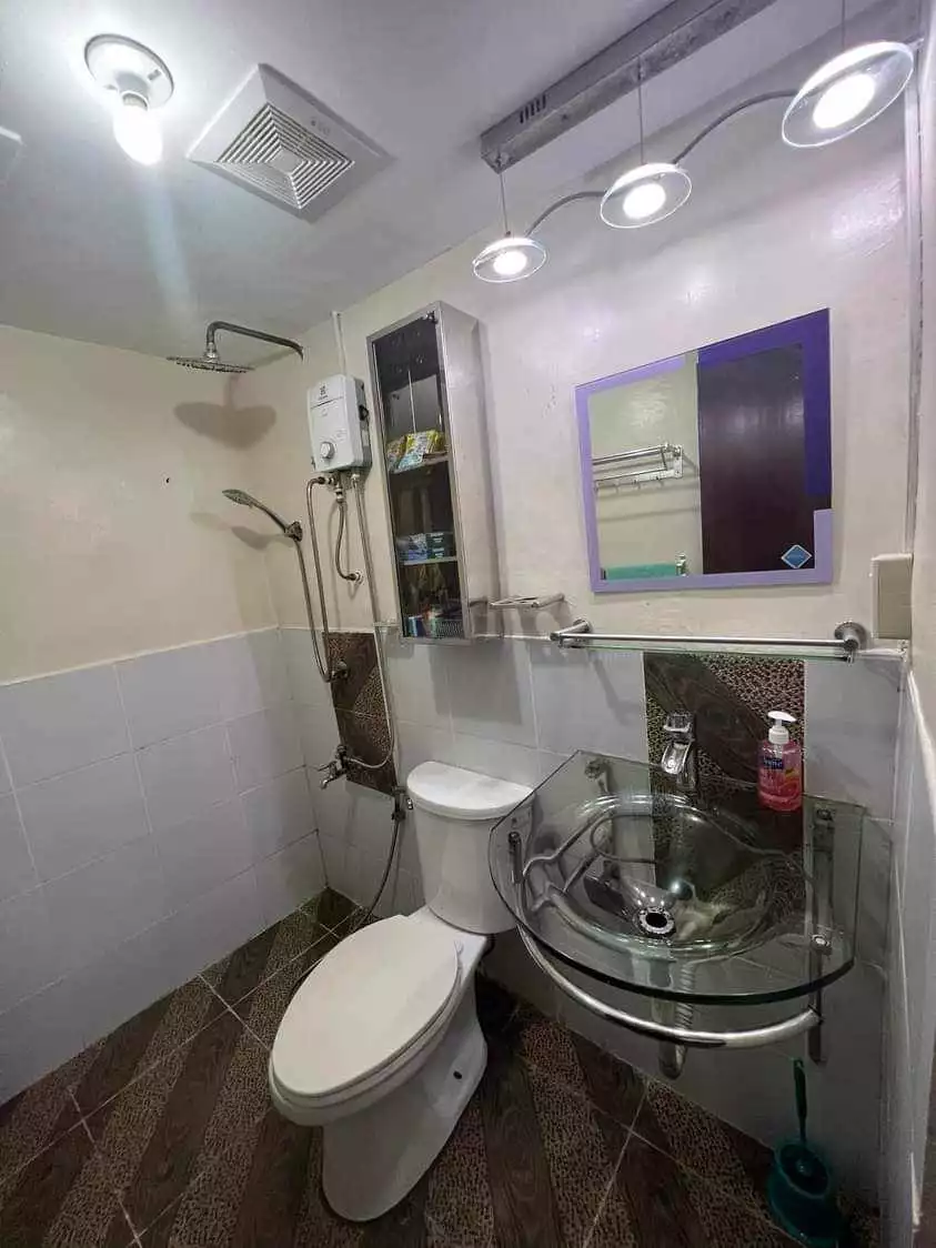 FURNISHED TWO BEDROOM UNIT IN SAEKYUNG MARIGONDON - photo 2