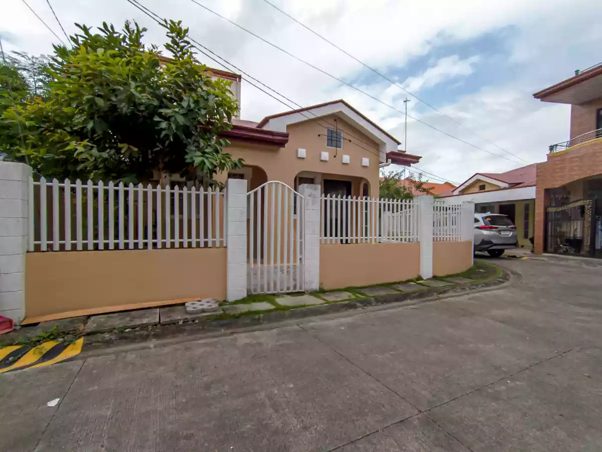 The Brookfield House — House and Lot in Lapu-Lapu City, Cebu, Philippines — Photo 2