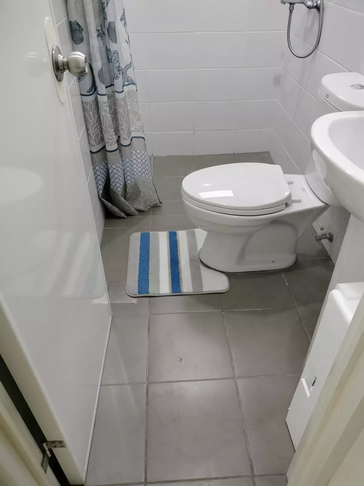 Midpoint 1-Bedroom Condo A.S Fortuna - photo 5