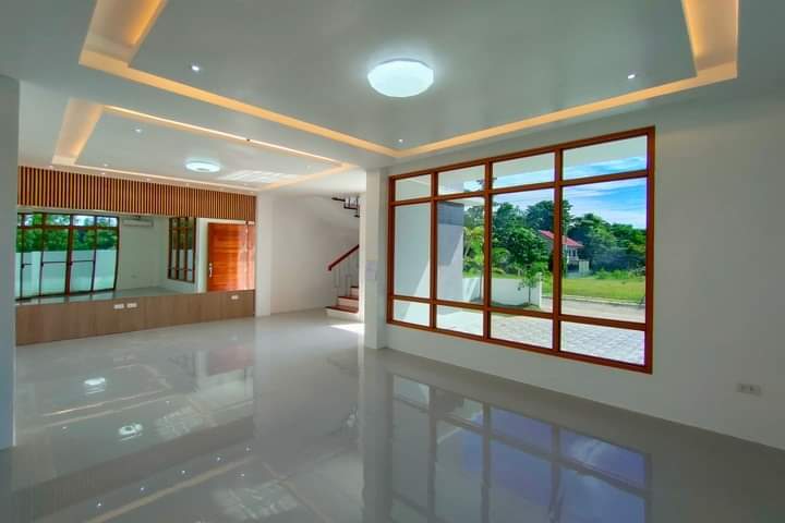 Open photo 16 of 21 — HOUSE AND LOT