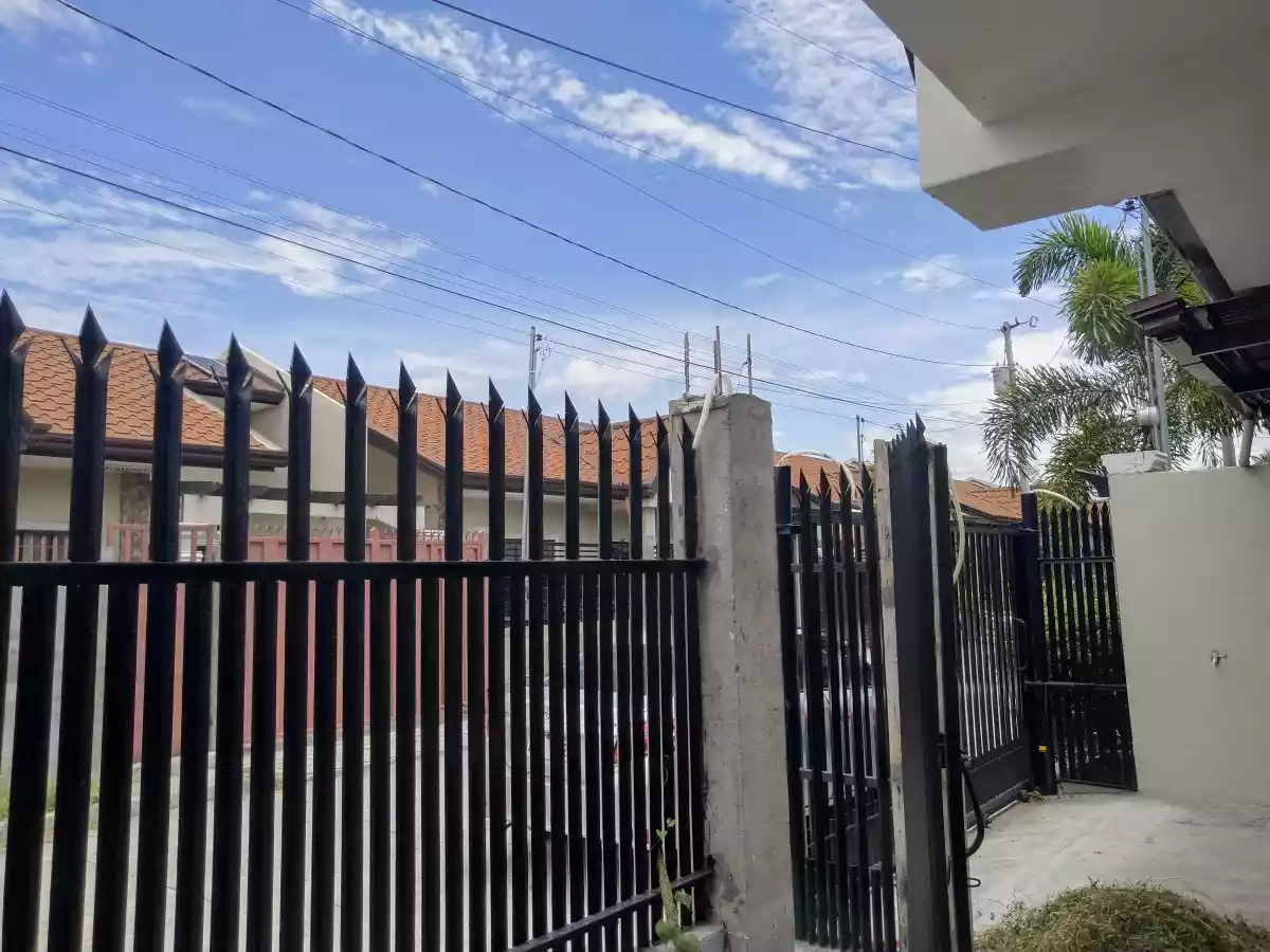 House and lot for rent — House and Lot in Arradaza Street, General Santos City, South Cotabato — Photo 5