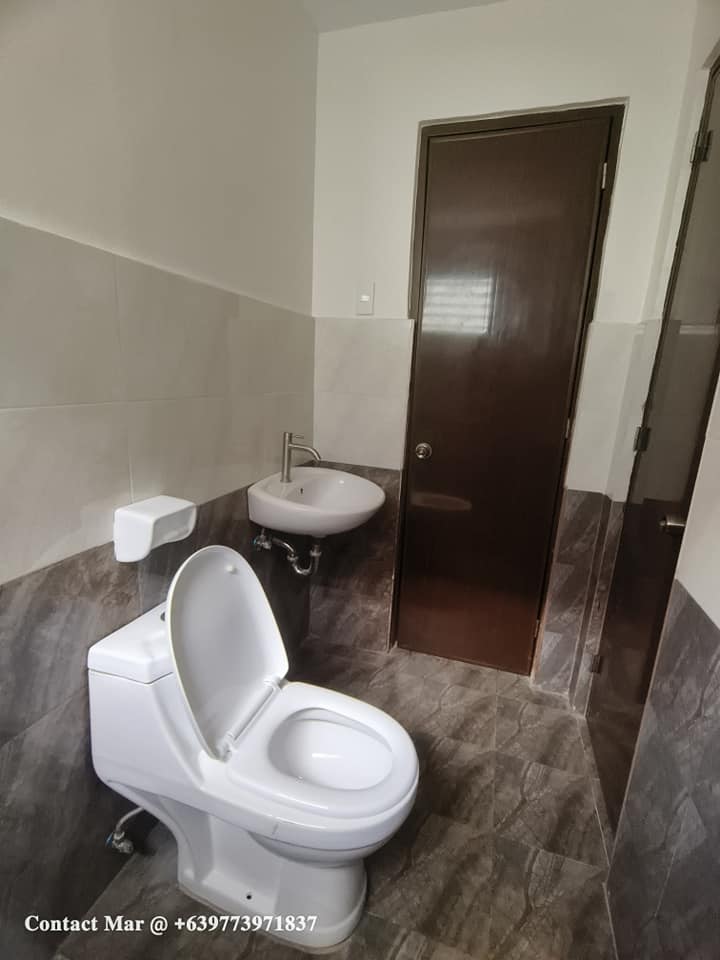 Eastland Estate Townhouse For Assume — Townhouse in Liloan, Cebu, Philippines — Photo 2