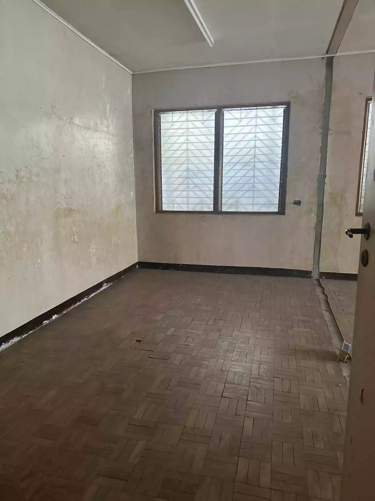 HOUSE AND LOT FOR SALE IN BANAWA — House and Lot in Philippines — Photo 7