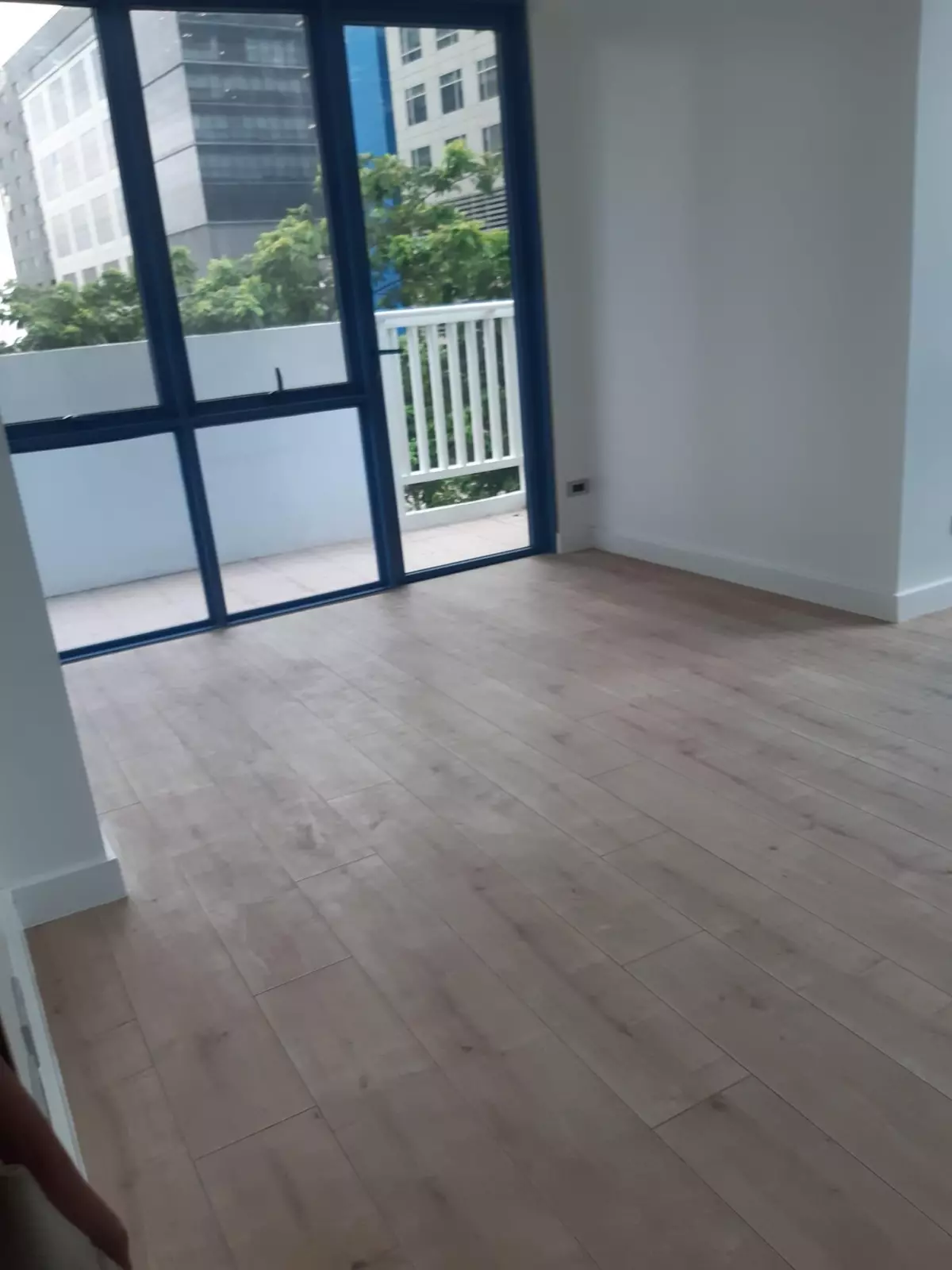 FOR SALE/ASSUME 1-BR UNIT CITY VIEW - photo 7