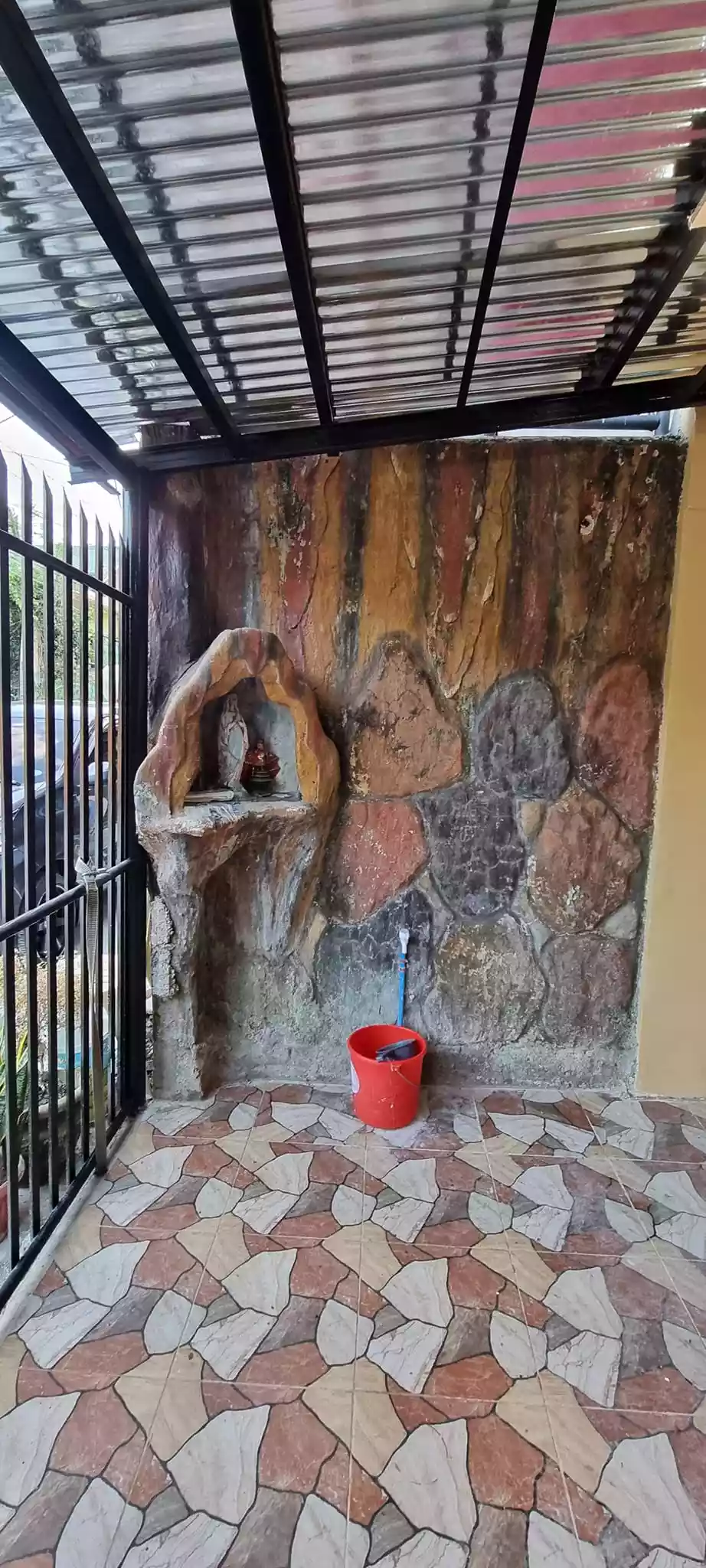 Open photo 11 of 13 — House and Lot for Rent 