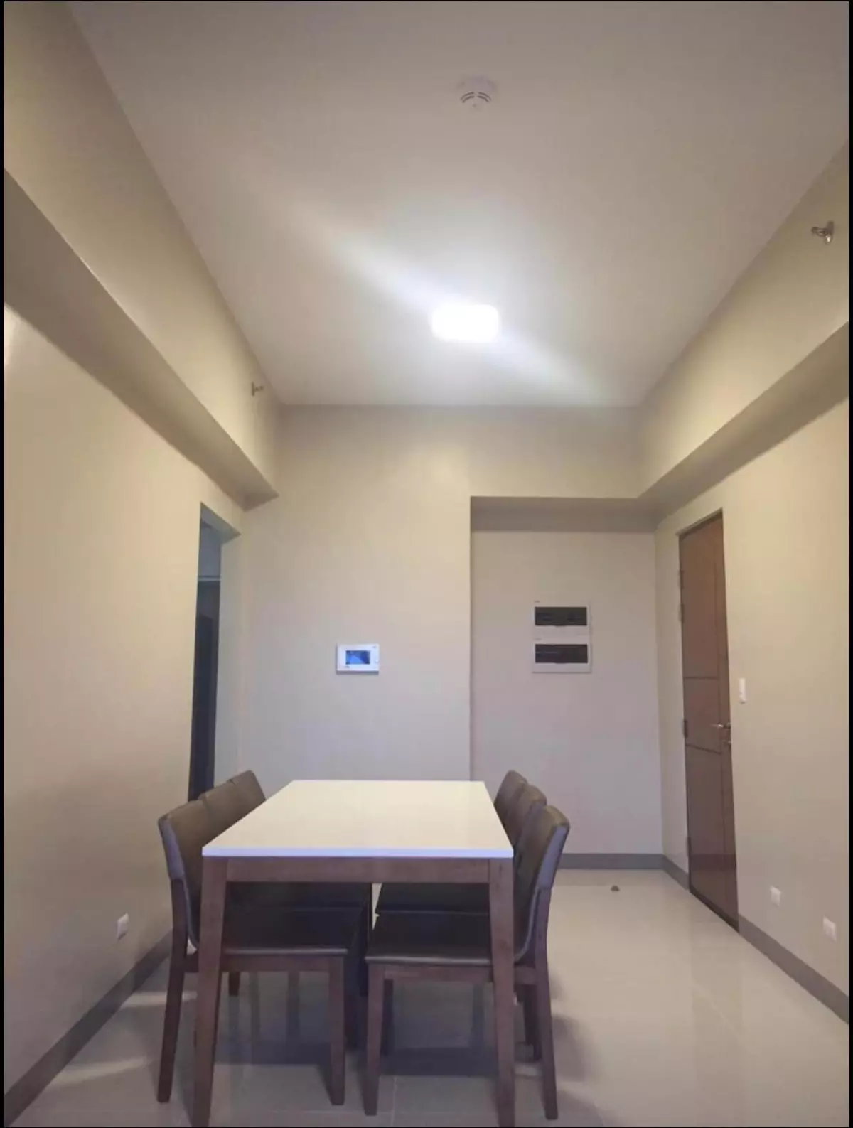 Mactan NewTown Condo FOR RENT! — 3 Bedrooms in Newtown Boulevard, The Mactan Newtown, Lapu-Lapu City — Photo 4