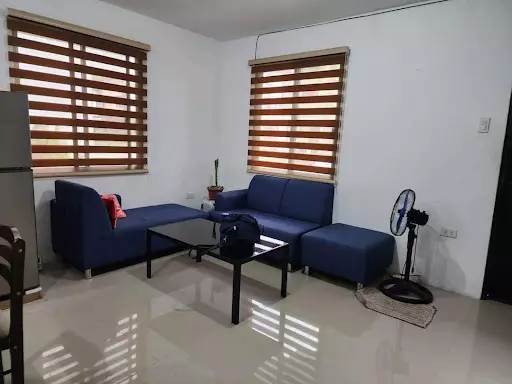 Open photo 302 of 316 — 2 storey house&lot Montierra Subdivision