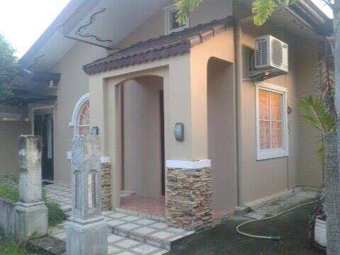 Furnished House and Lot in Collinwood