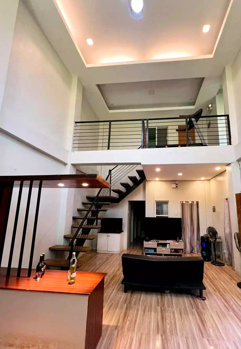 House and Lot For Sale - Clean Title