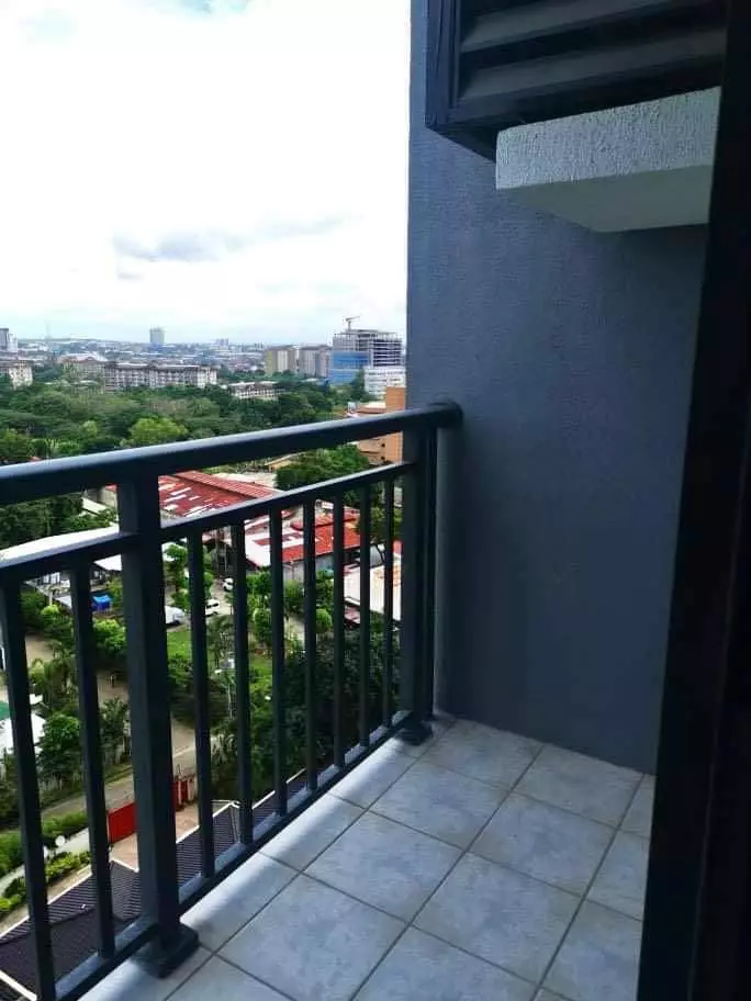 Studio with Balcony at Grand Residences Tower A - photo 6