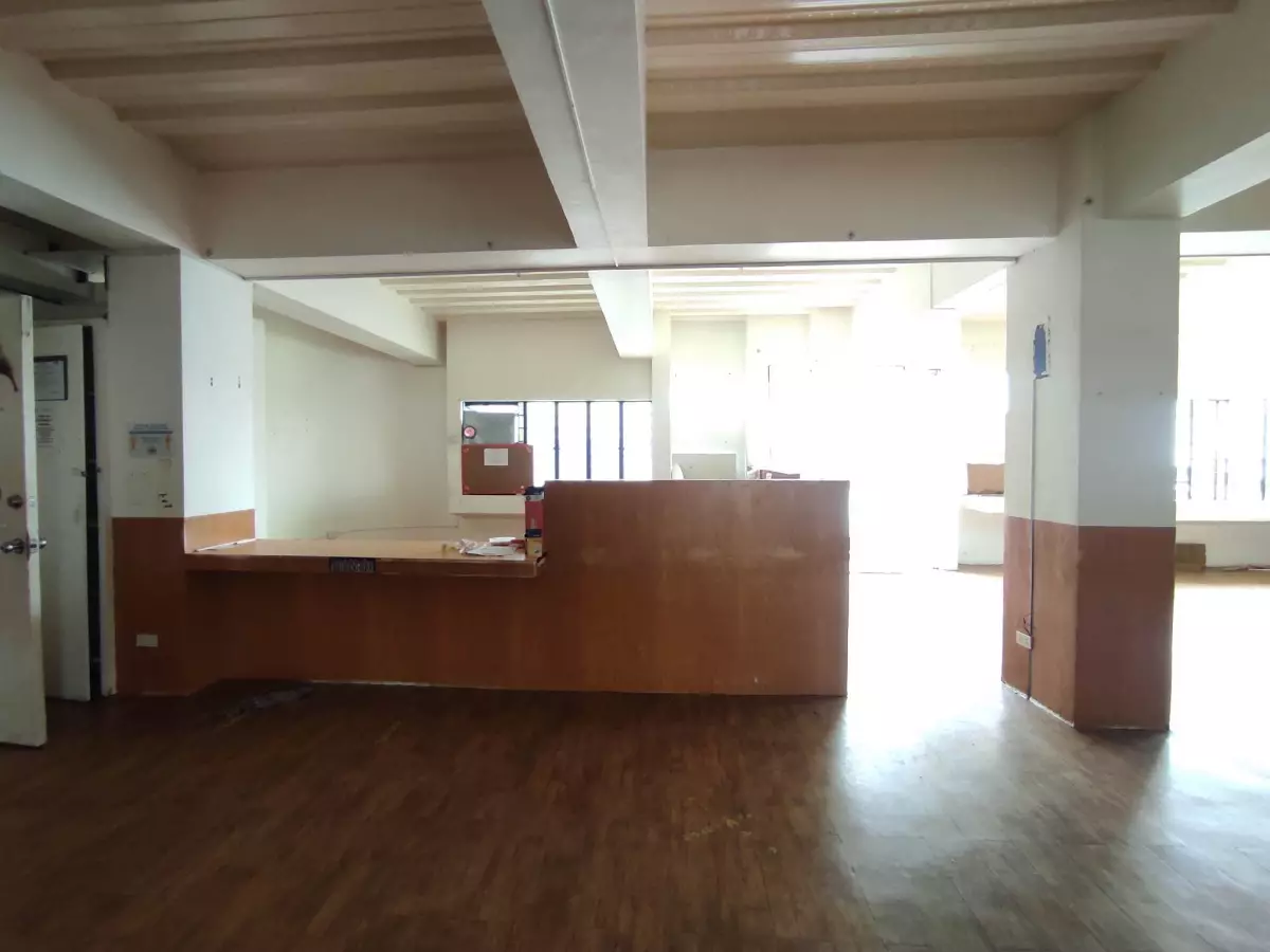 127SQM, 3RD FLOOR OFFICE SPACE FOR RENT NEAR DIVISORIA, CDO.