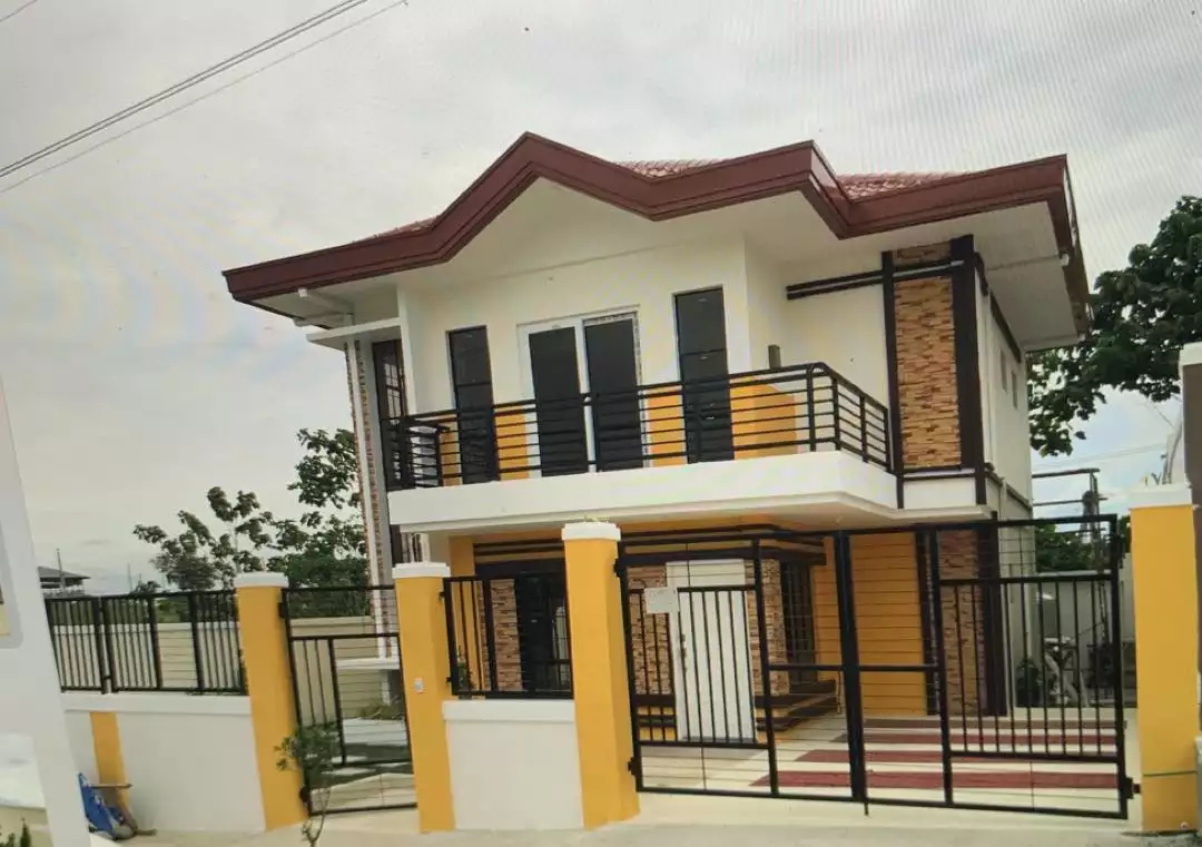 FOR SALE! 2-STOREY HOUSE AND LOT IN ILLUMINA ESTATES! ðŸ“£ðŸ“£ — House and Lot in Communal Road, Buhangin, Davao City — Photo 3