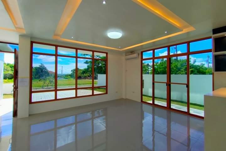 Open photo 18 of 21 — HOUSE AND LOT