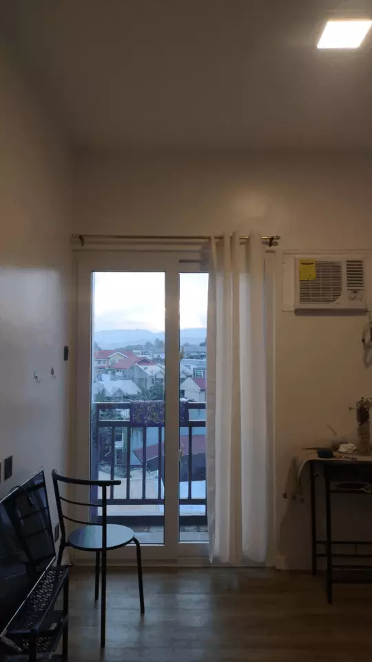RUSH 1 STUDIO CONDO UNIT FOR ASSUME OR FOR SALE - photo 5