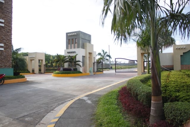 240 SQM LOT IN VALLE VERDE (5 MINS AWAY FROM DAVAO AIRPORT) - photo 5