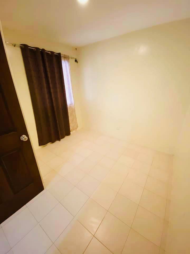 3br Corner Unit in Bayswater Lapu Lapu — House and Lot in Ibabao - Gisi - Agus Road, Lapu-Lapu City, Cebu — Photo 6