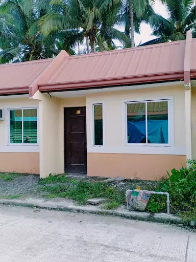 Riverdale Subd Rowhouse