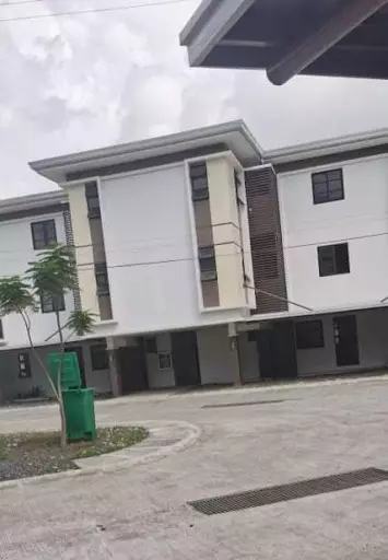Brentwood Mactan Studio Unit for Rent with Free Parking