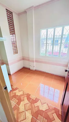 Open photo 15 of 17 — Fully Furnished 3-Bedroom House For Rent in Camella Gensan