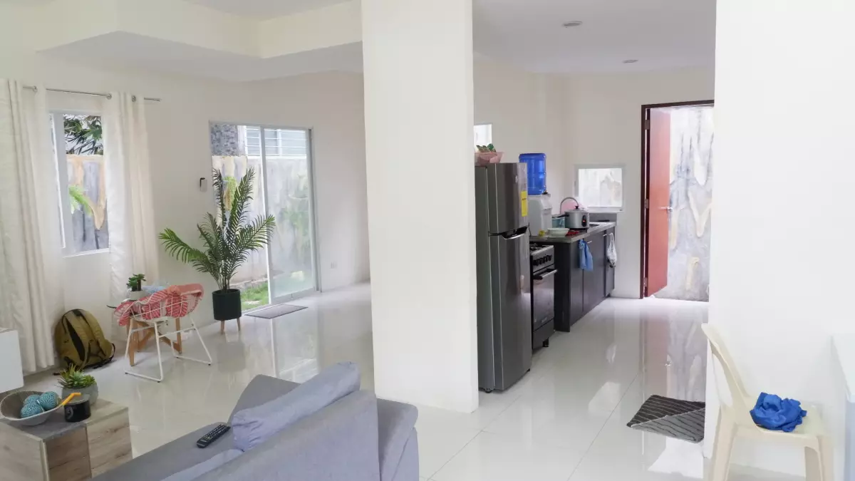 Fully Furnished House&Lot at Velmiro Heights Minglanilla — House and Lot in Tunghaan, Minglanilla, 6046 Cebu — Photo 6