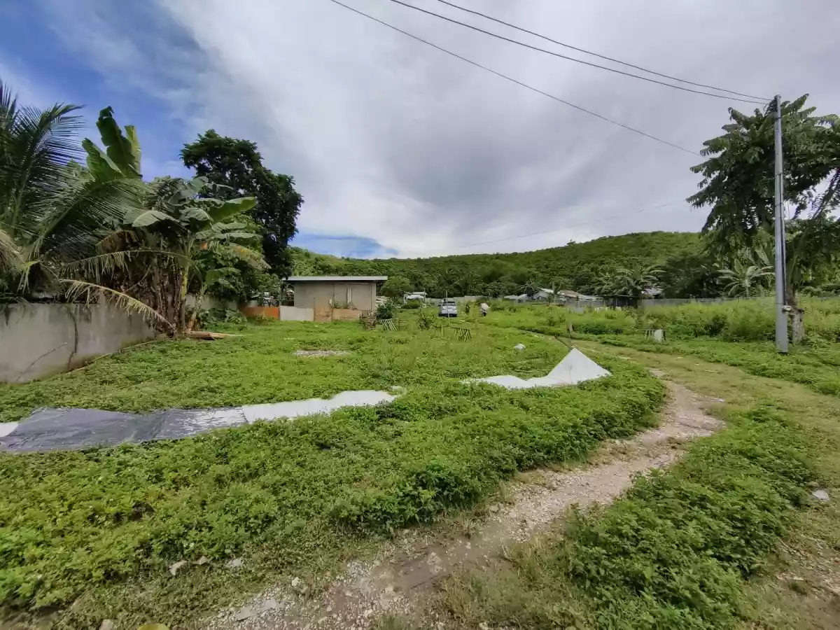For Sale Fully concrete Fence lot in Sambag, San Vicente Liloan — Agricultural Lot in Cebu, Philippines — Photo 5