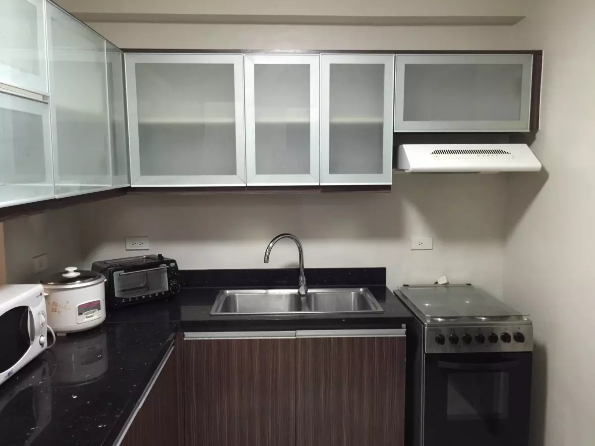 FOR RENT: 2BR AVALON  - photo 3