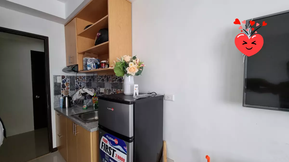 Mesaverte Residences Condominium Studio Unit for Rent - photo 4