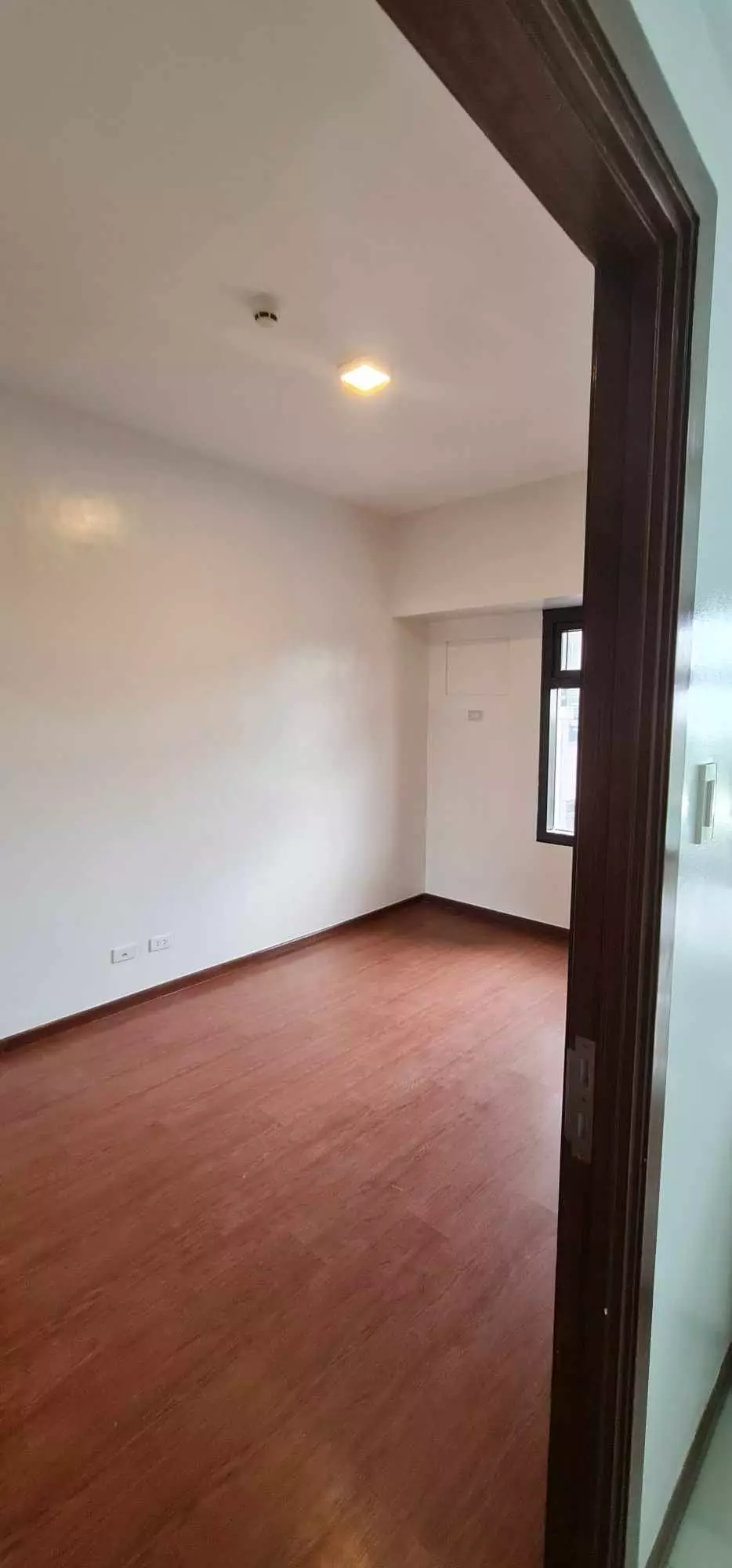2 BEDROOM UNFURNISHED UNIT CONDO  in Azalea Place - photo 3