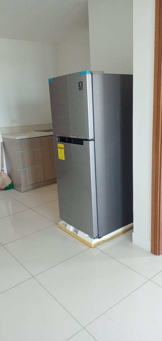 Semi Furnished 1BR for Rent Horizon 101 - photo 3