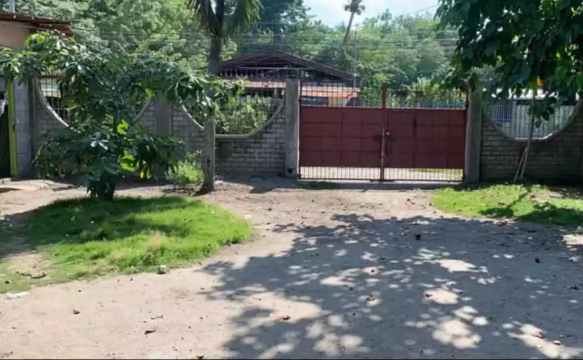 House and Lot for sale located at Natividad St. Lagao General Santos City - photo 4