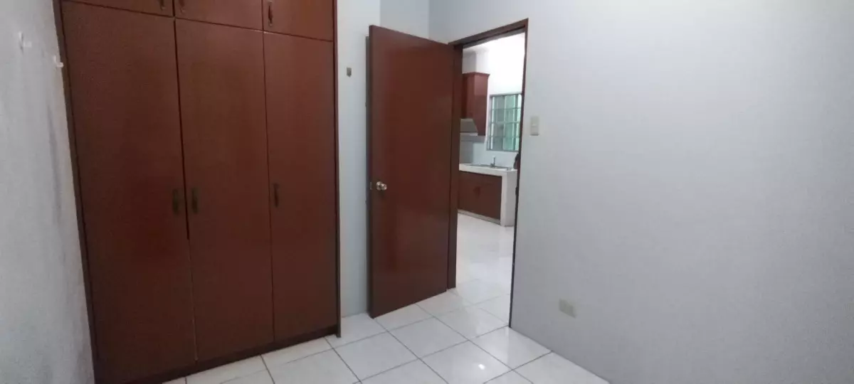 4 Storey Apartment Building for Sale — Apartment in Tres de Abril Street, Cebu City, Cebu — Photo 6