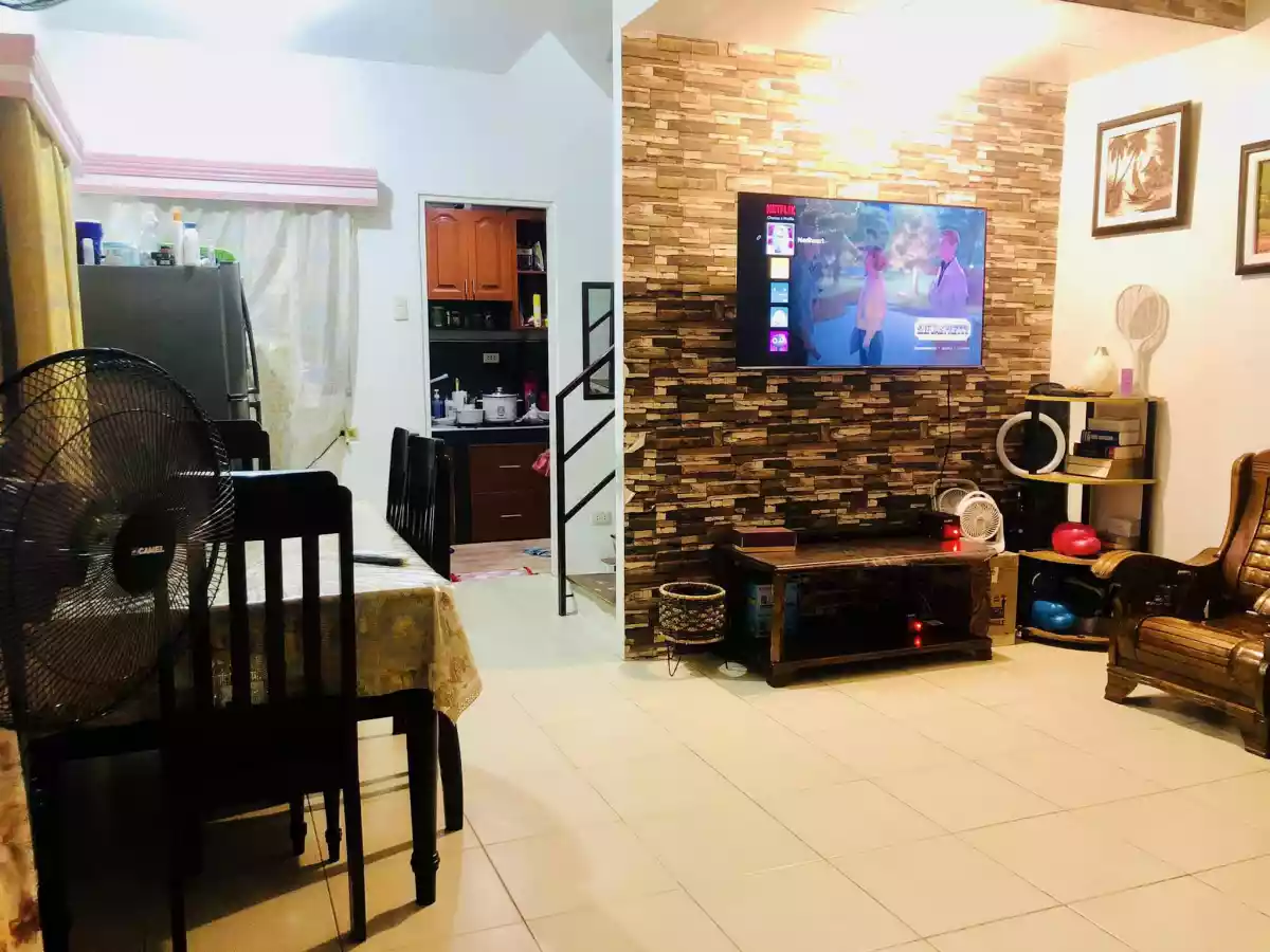 Duplex House in Malibu Residences for Assume/Sale — House and Lot in Central Biasong, Talisay, Cebu — Photo 5