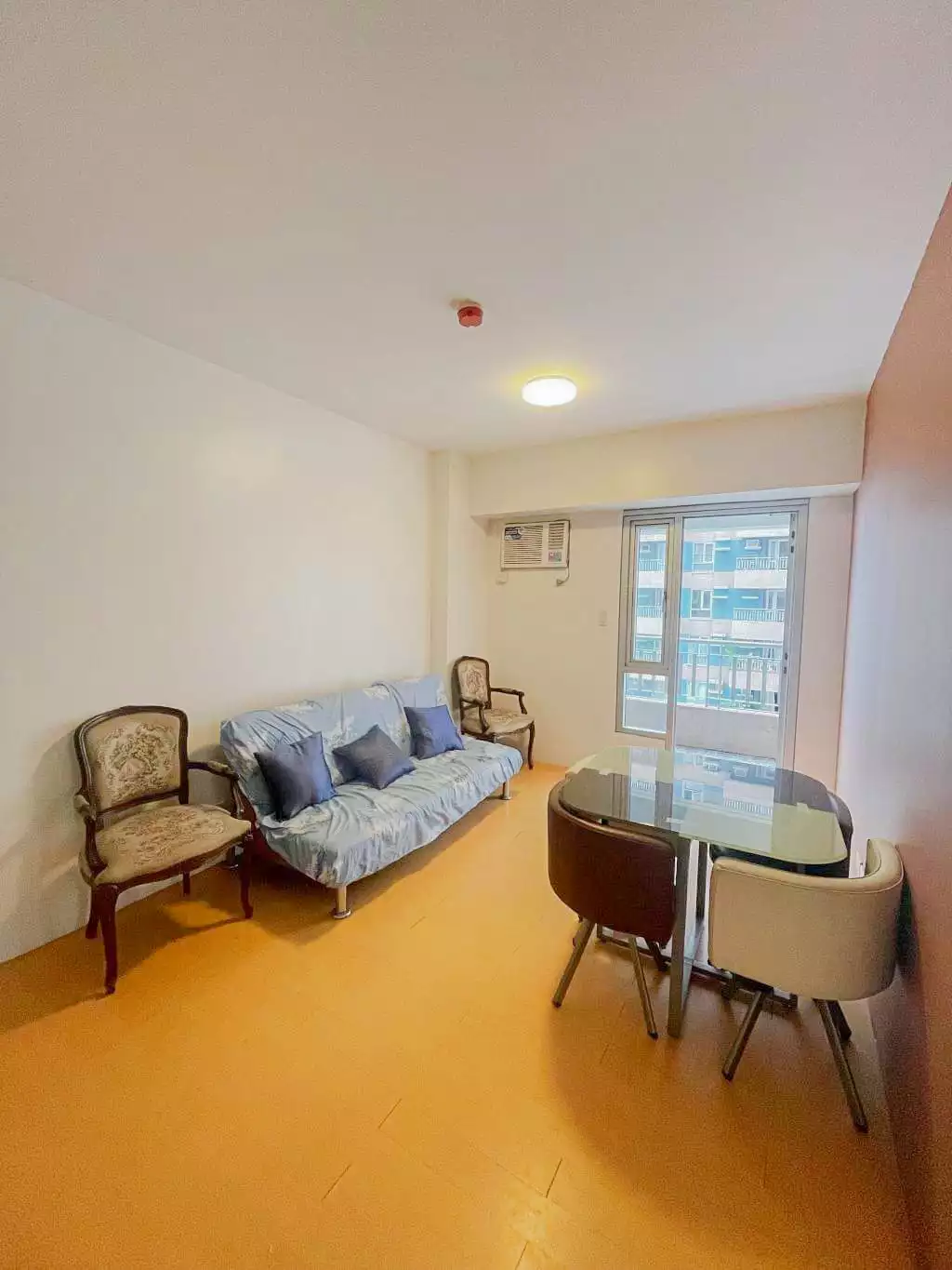 1BR Furnished Unit For Sale at Avida Towers New Manila — 1 Bedroom in Col. Bonny Serrano Avenue, Quezon City, Metro Manila — Photo 3