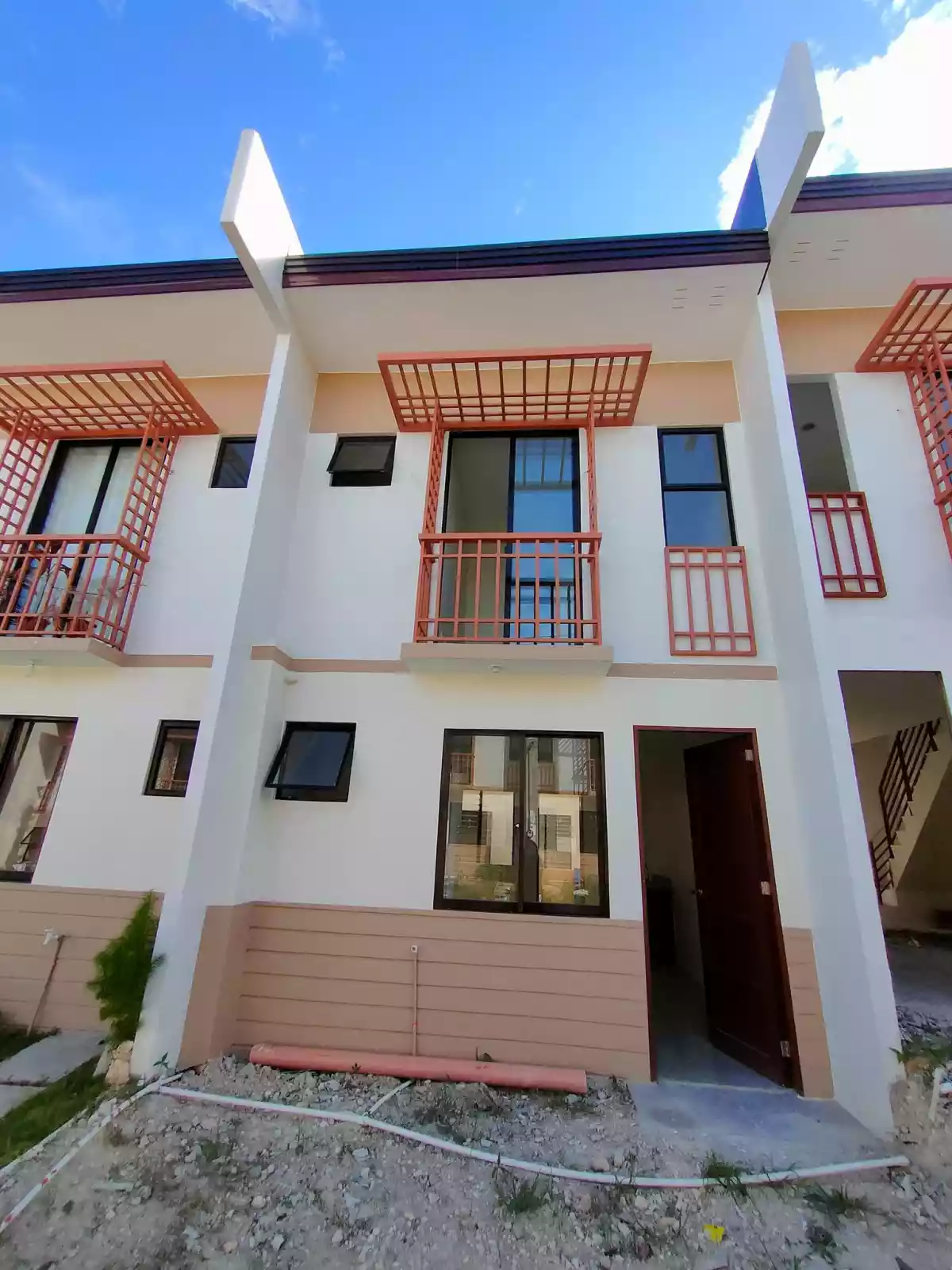CASA MIRA SOUTH TOWNHOUSE B UNIT FOR ASSUME