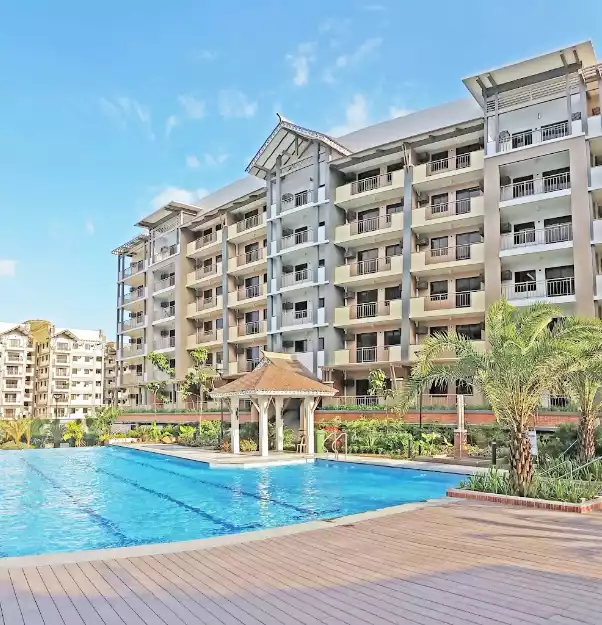 Acacia Estates 2 BR Condo pre-owned | Affordable Taguig Living — 2 Bedrooms in Acacia Avenue, Taguig, Metro Manila — Photo 5