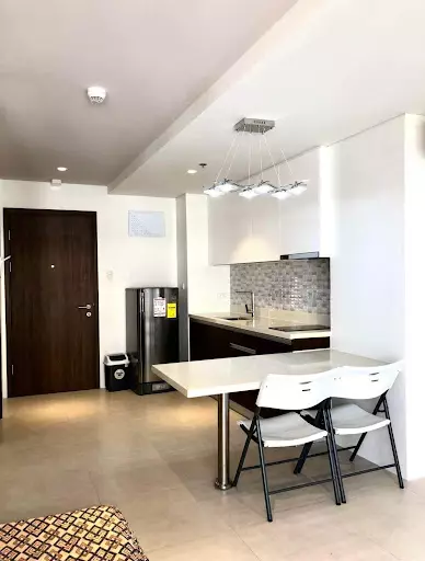 Open photo 23 of 31 — Tambuli studio unit
