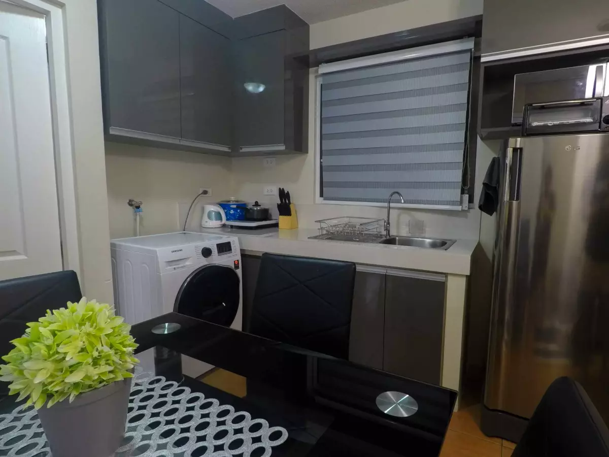 FULLY FURNISHED 2 BR CONDO UNIT — 2 Bedrooms in Cebu City, Cebu — Photo 4