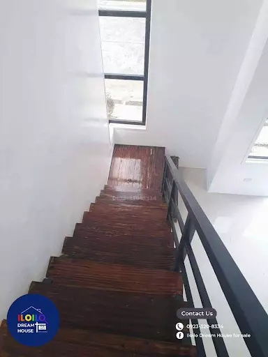 2 storey house and lot — House and Lot in Lot 5, Providence Subdiv, Pavia — Photo 2
