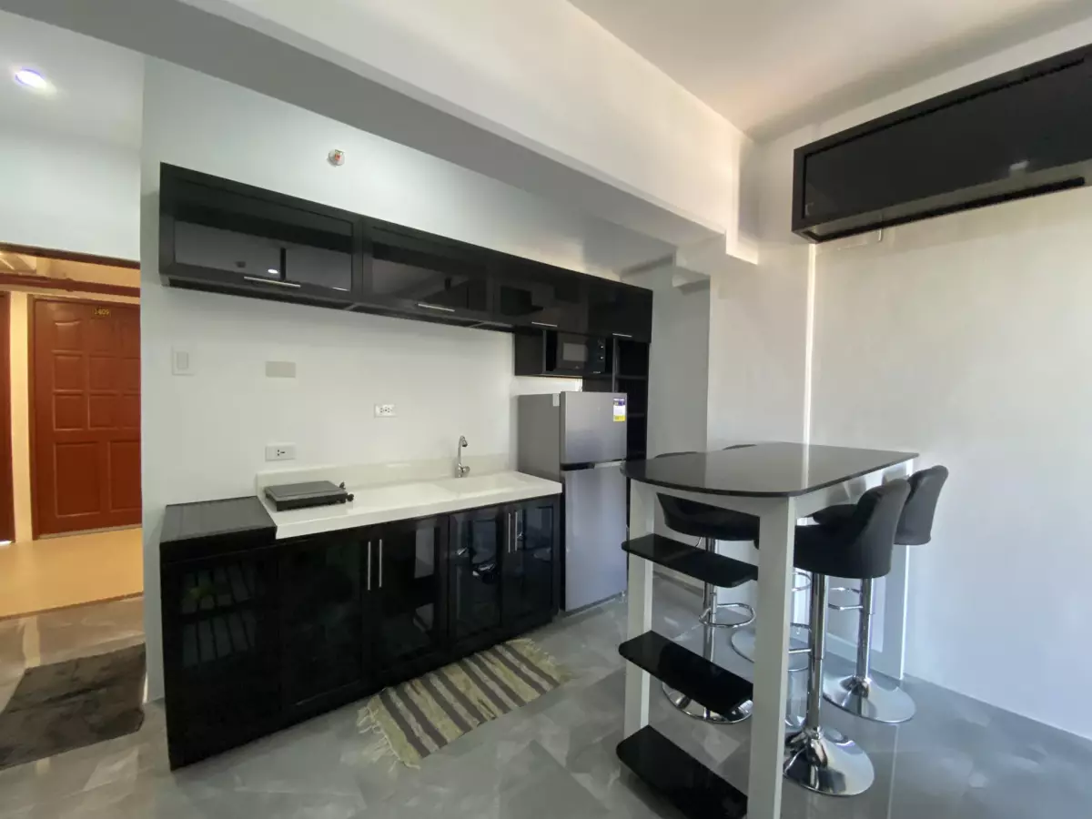 Royal oceancrest 1 bedroom condominium fully funished unit — 1 Bedroom in Mactan — Photo 4