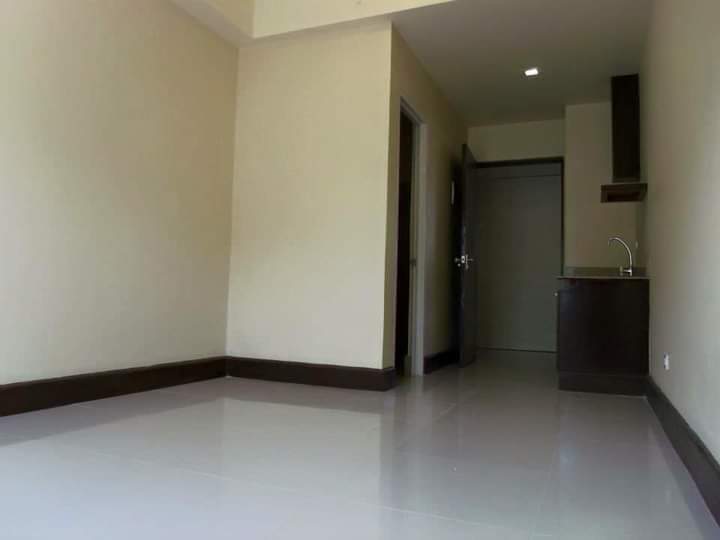 Assume Condo In Iloilo - photo 2