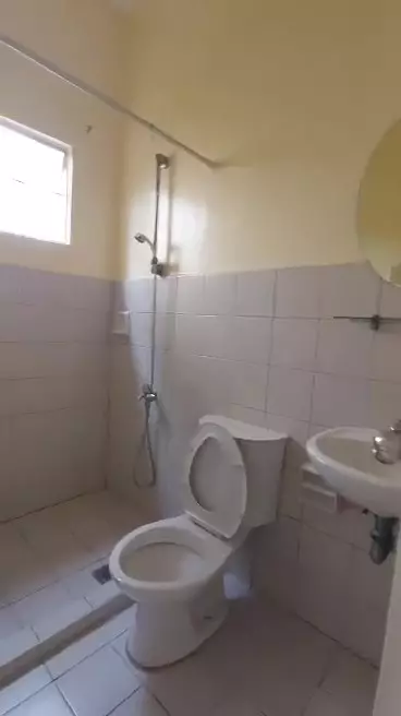 Single Detached 3 Bedrooms Bungalow House and Lot  in Basaklapu-Lapu City  - photo 5