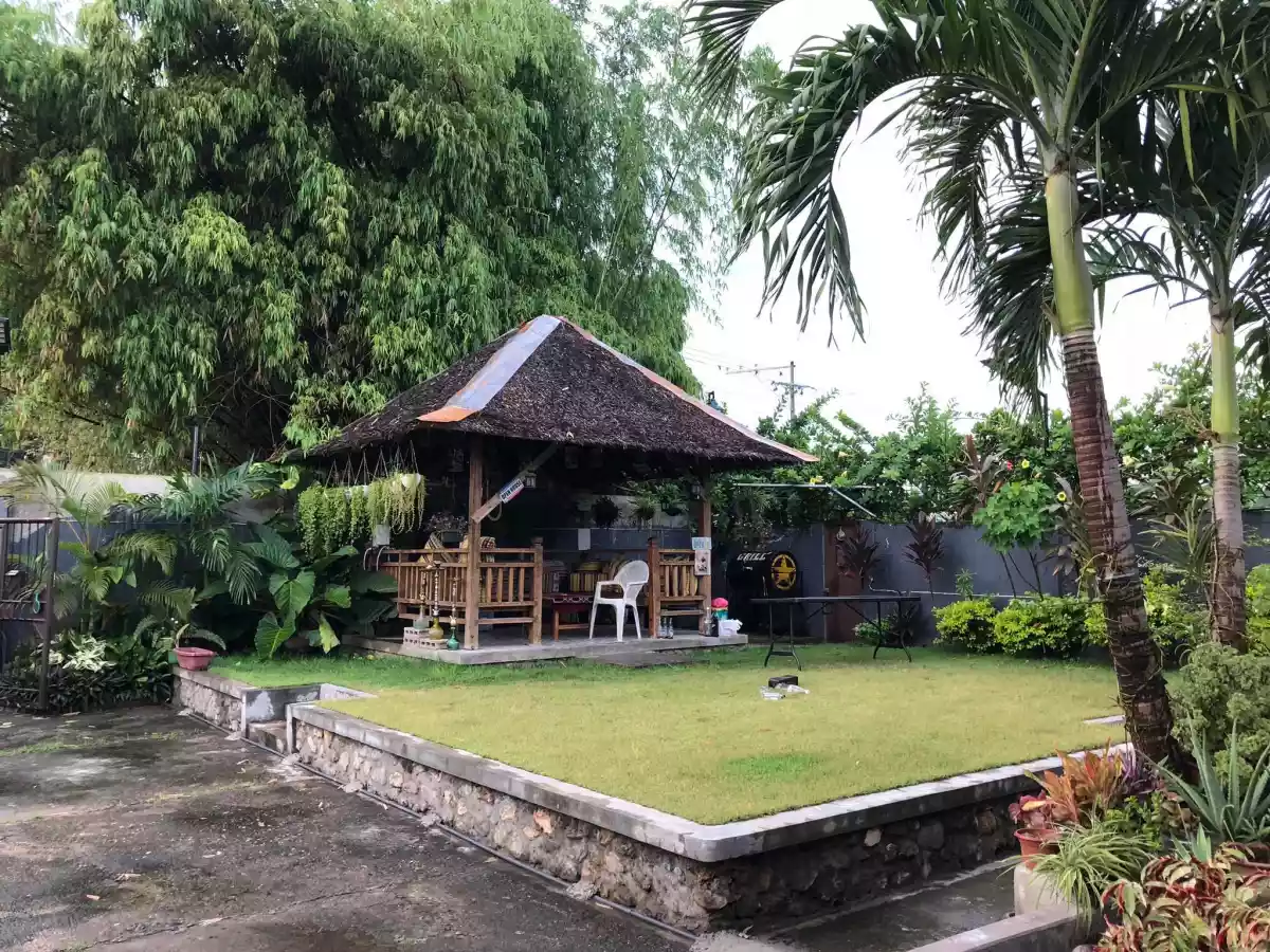 Commercial House and Lot For sale! — Building in Sangi, Calajoan, Minglanilla — Photo 5