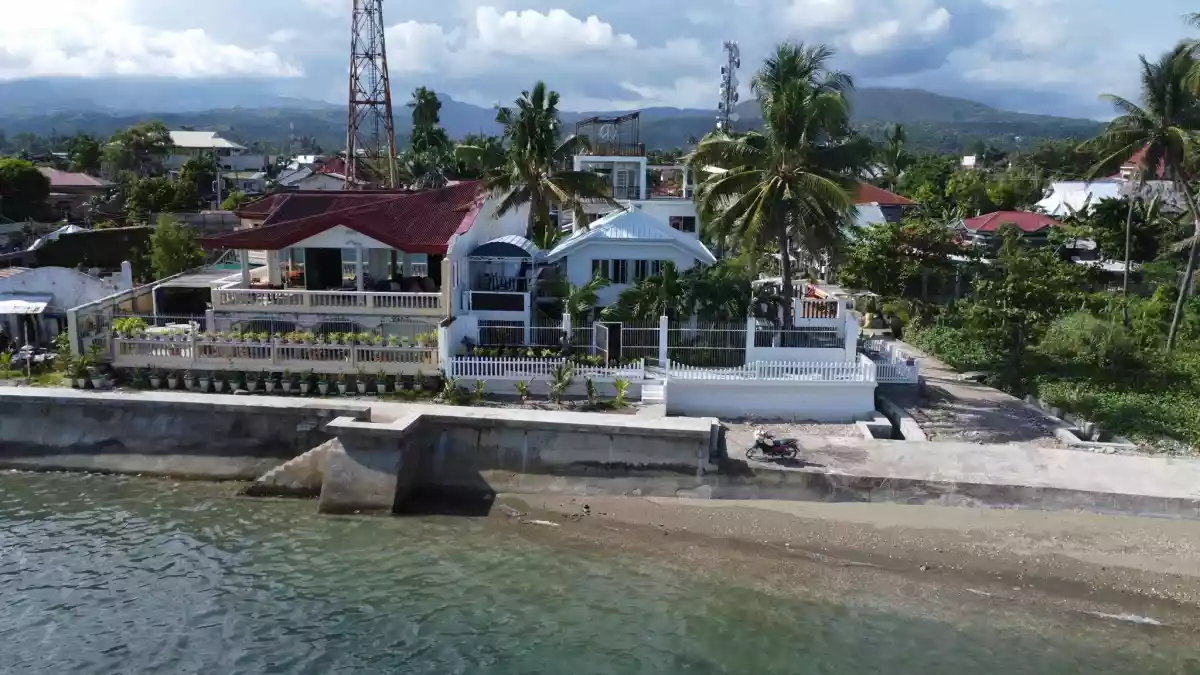 Argao House and Beach BNB Resort - photo 2