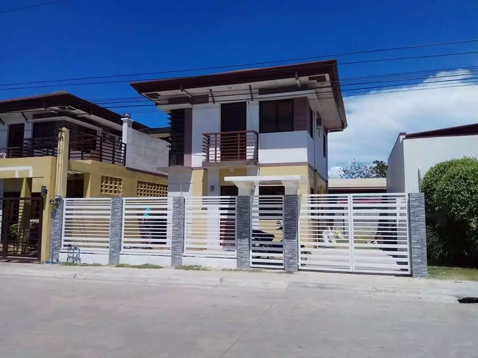 Gated Fully Furnished House and Lot For Rent Midori Plains Minglanilla Cebu