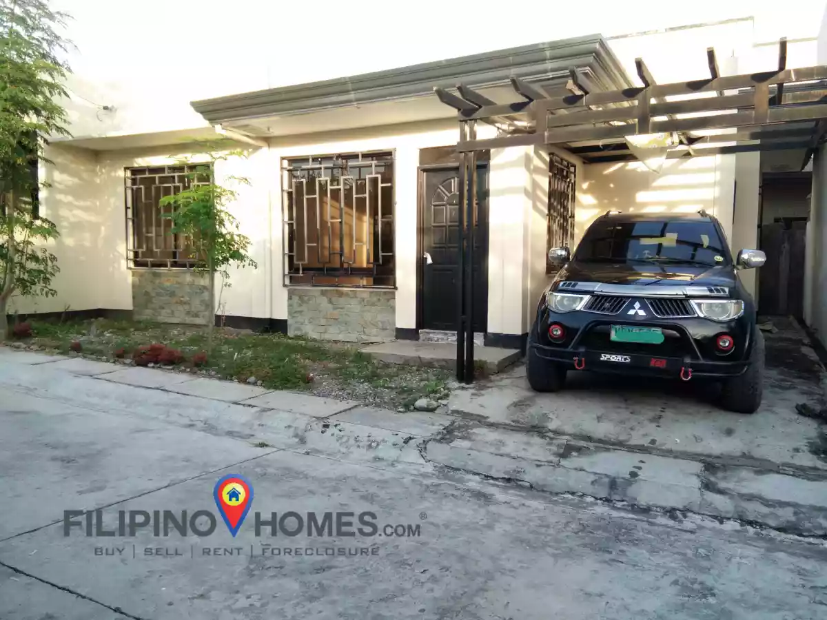 Carlo Unit at Windsor Heights - photo 7