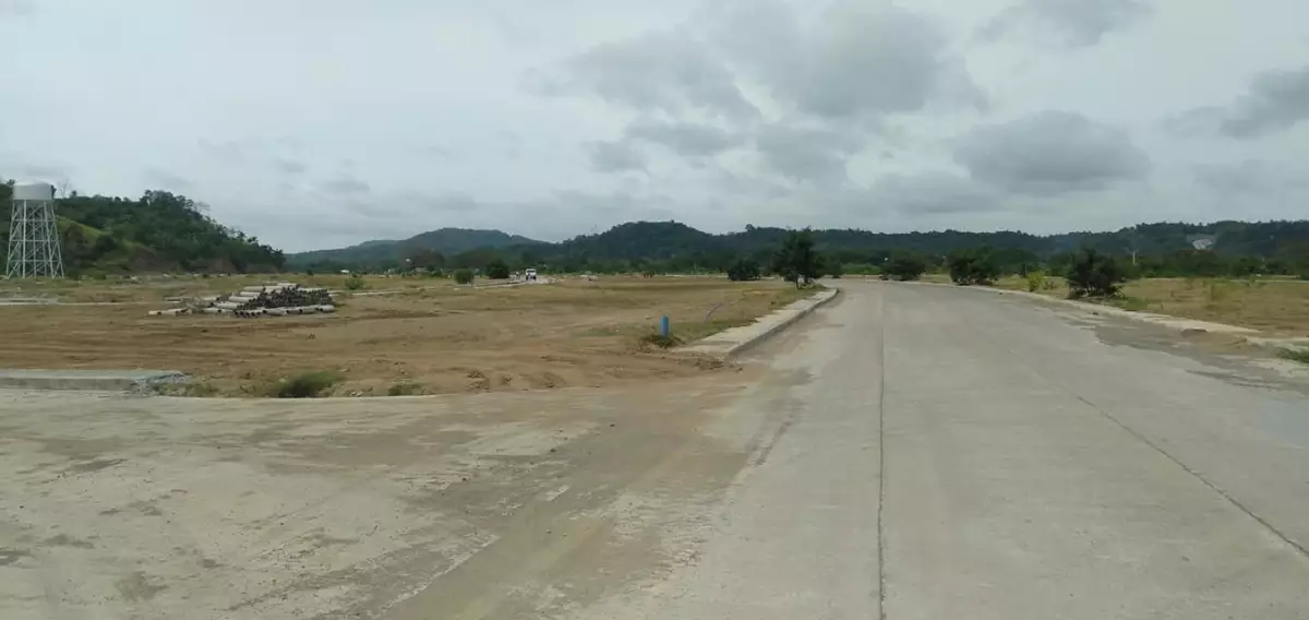 240sqm LOT IN SOLLER RESIDENCES DAVAO - photo 3