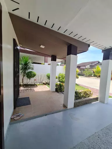 Open photo 25 of 25 — House and lot for Sale 