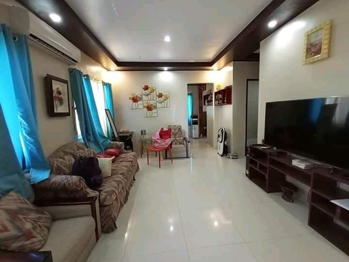 Fully-furnished 3 Bedroom House and Lot for rent - photo 2