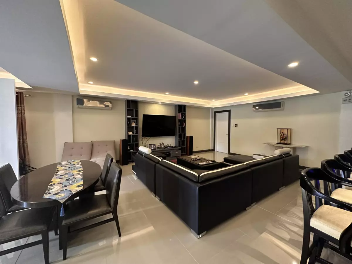 Open photo 15 of 17 — Pristina North House & Lot