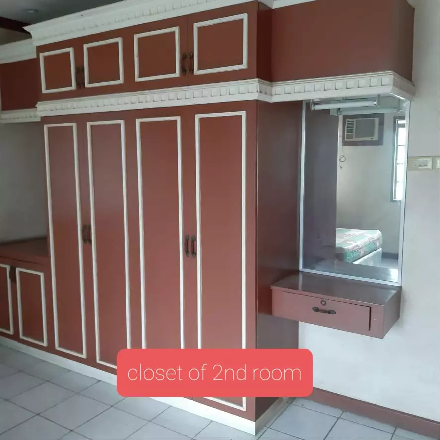 For SALE  and for RENT 6 bedrooms gated house  in the village  near Savemore  Canduman Mandaue City cebu - photo 4